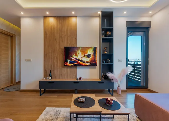 Mount Getaway شقة زلاتيبور